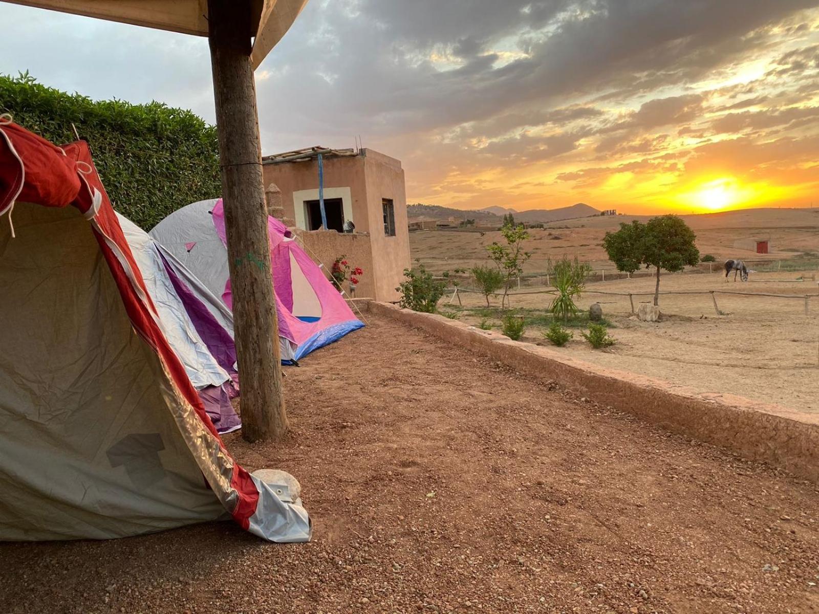 Les Cavaliers Chez Yassine Villa Marrakesh Bagian luar foto